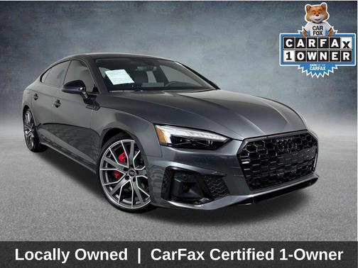 Daytona Gray Pearl Effect 2025 Audi A5 Sportback 45 S Line Prestige