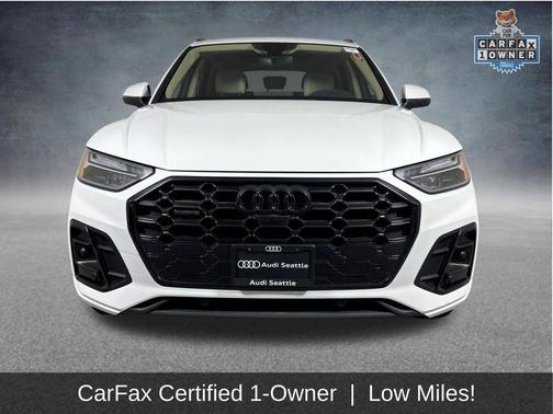 Glacier White Metallic 2023 Audi Q5 45 S line Premium Plus