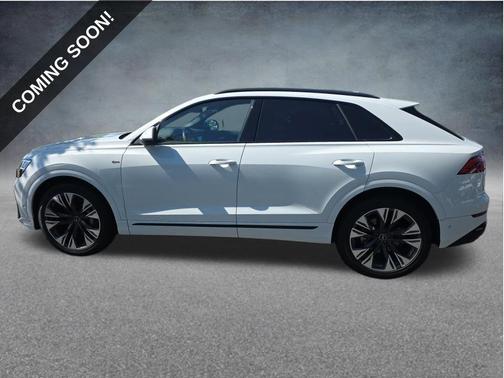 White 2025 Audi Q8 55 Prestige