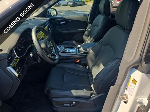 White 2025 Audi Q8 55 Prestige