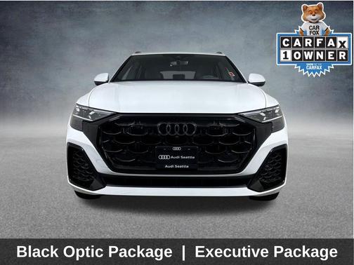 Glacier White Metallic 2025 Audi Q8 55 Prestige