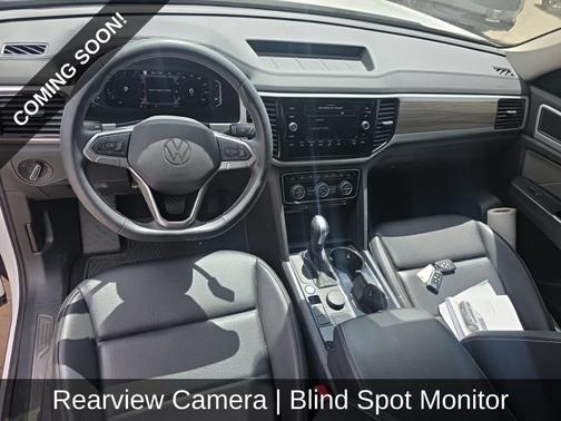Opal White Pearl 2023 Volkswagen Atlas 3.6L SEL