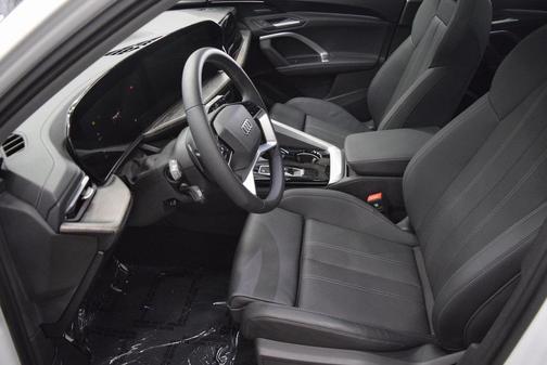 2025 Audi Q5 2.0T Premium Plus