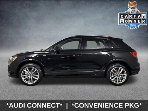 2022 Audi Q3 45 S line Premium