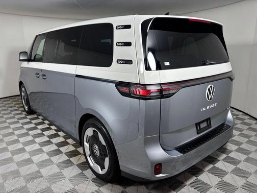 Metro Silver 2025 Volkswagen ID. Buzz Pro S Plus