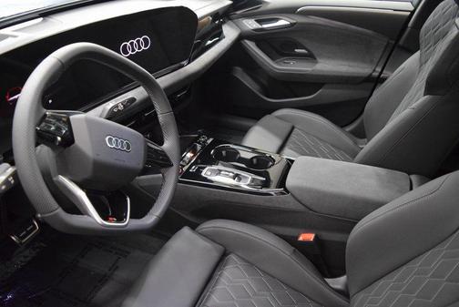 2025 Audi S6 e-tron Premium Plus