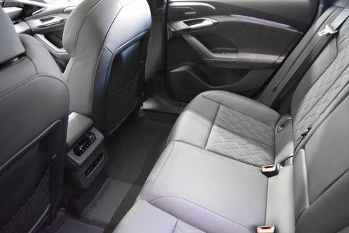 2025 Audi S6 e-tron Premium Plus