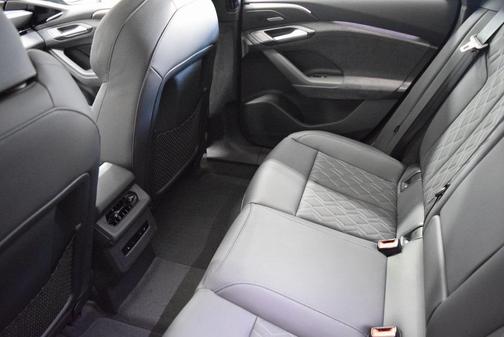 2025 Audi S6 e-tron Premium Plus