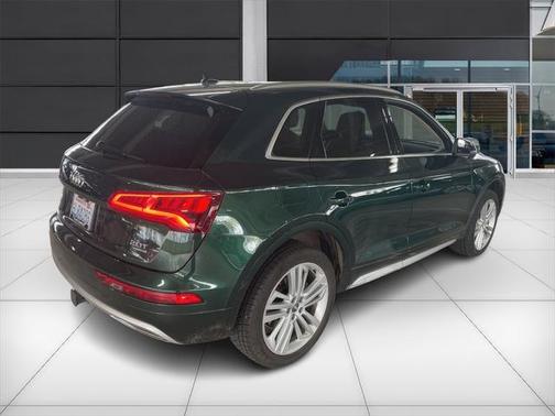 2018 Audi Q5 2.0T Prestige