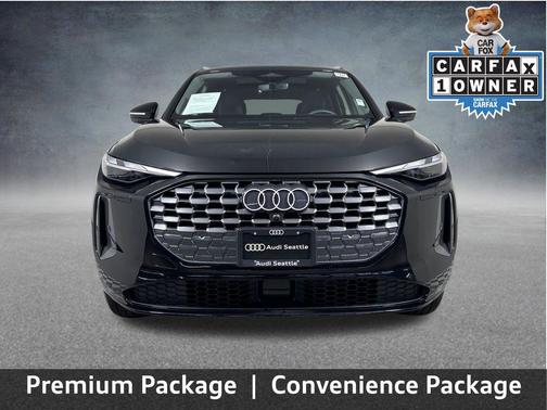 Mythos Black Metallic 2025 Audi Q5 2.0T Premium