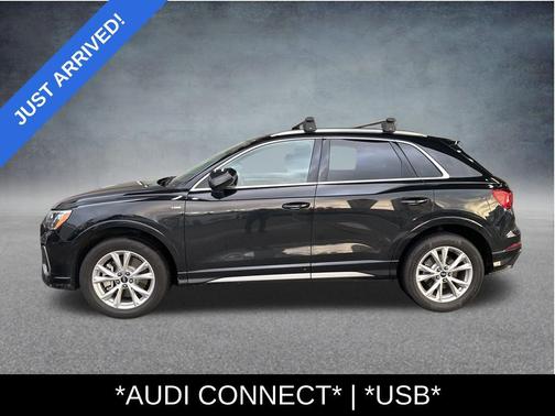 2022 Audi Q3 45 S line Premium