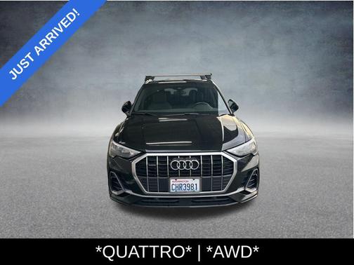 2022 Audi Q3 45 S line Premium