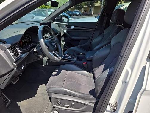 2023 Audi SQ5 3.0T Premium Plus
