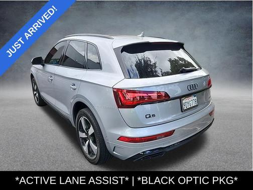 2023 Audi Q5 45 S line Prestige