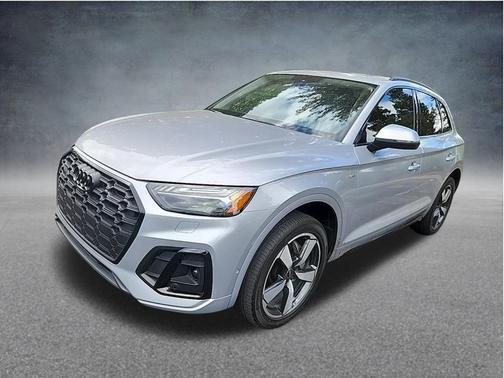 2023 Audi Q5 45 S line Prestige