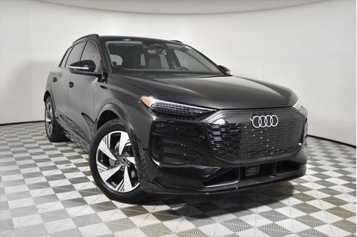 2025 Audi Q6 e-tron Premium