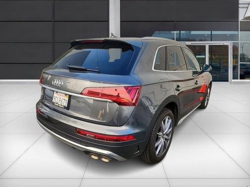 2022 Audi SQ5 3.0T Premium Plus