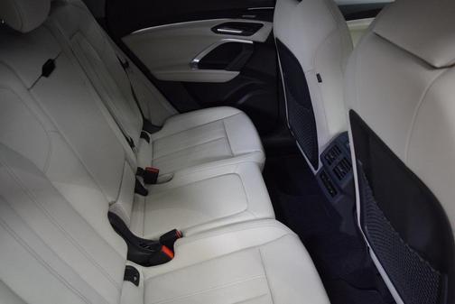 2025 Audi Q5 2.0T Prestige