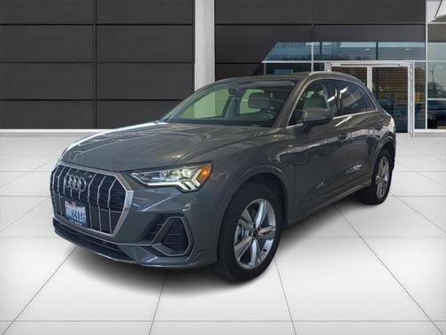 2024 Audi Q3 45 S line Premium Plus