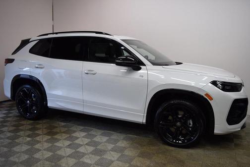 2025 Volkswagen Tiguan 2.0T SE R-Line Black 4MOTION