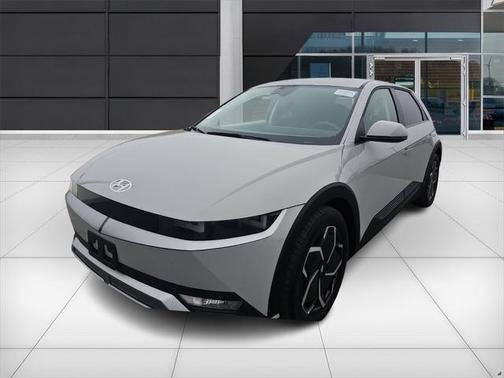 2024 Hyundai IONIQ 5 SE