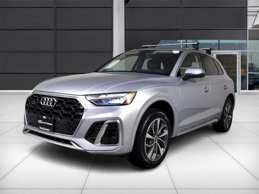 2023 Audi Q5 45 S line Premium Plus