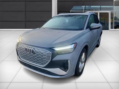 2024 Audi Q4 e-tron Premium