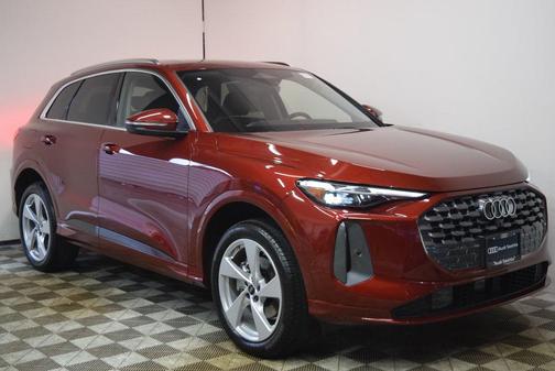 2025 Audi Q5 2.0T Premium Plus