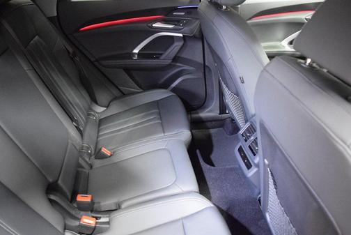 2025 Audi Q5 2.0T Premium Plus