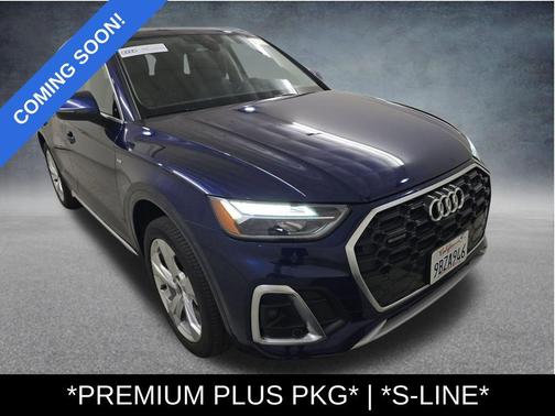 2022 Audi Q5 45 S line Premium Plus