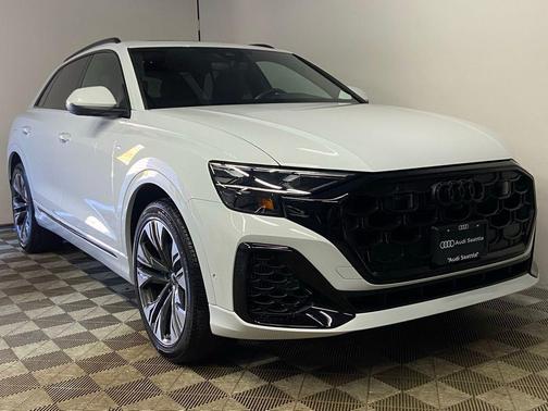 Glacier White 2026 Audi Q8 55 Premium Plus