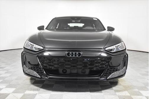2025 Audi RS e-tron GT performance