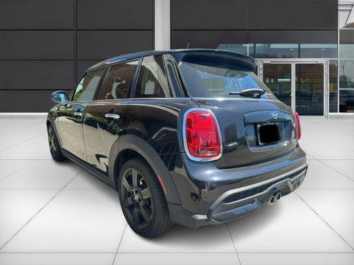 2022 MINI Hardtop Signature