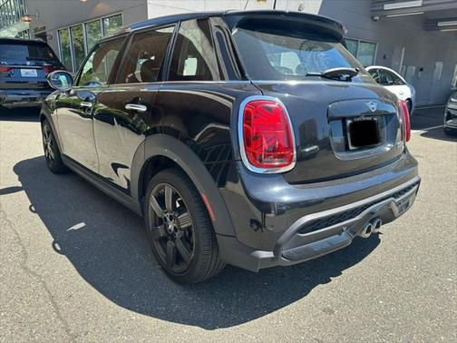 2022 MINI Hardtop Signature