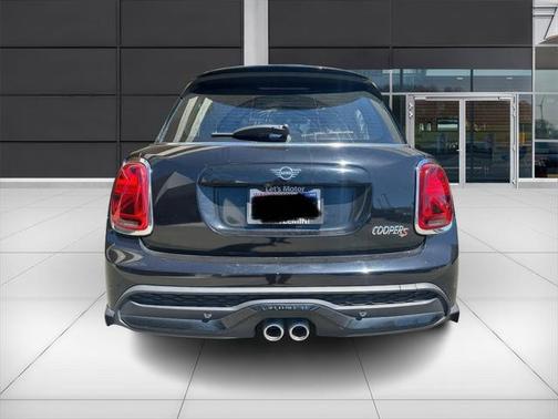 2022 MINI Hardtop Signature