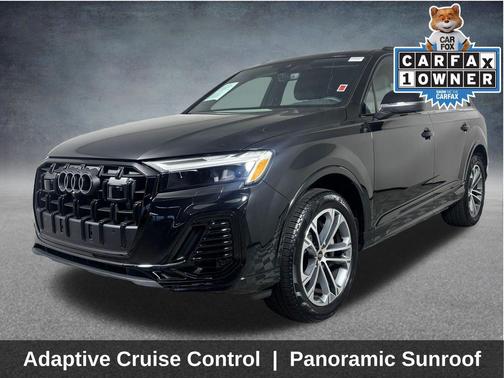 Mythos Black Metallic 2025 Audi Q7 45 Premium