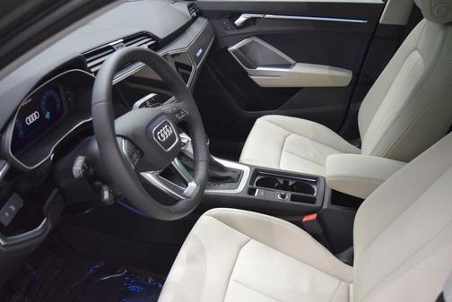 2025 Audi Q3 45 S line Premium Plus