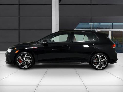 2024 Volkswagen Golf GTI 2.0T SE DSG