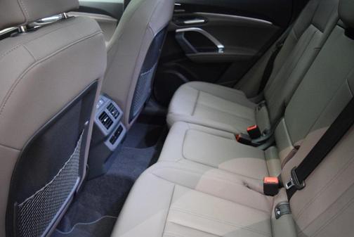 2025 Audi Q5 2.0T Premium Plus