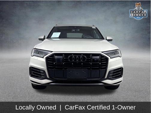 Vicuna Beige Metallic 2023 Audi Q7 55 Prestige