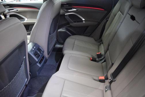 2025 Audi Q5 2.0T Premium Plus