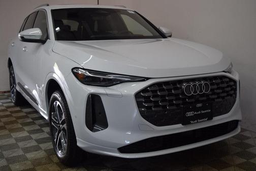 2025 Audi Q5 2.0T Premium Plus