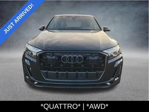 2025 Audi Q7 45 Premium Plus