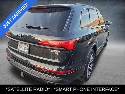 2025 Audi Q7 45 Premium Plus