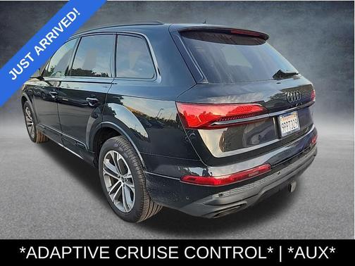 2025 Audi Q7 45 Premium Plus