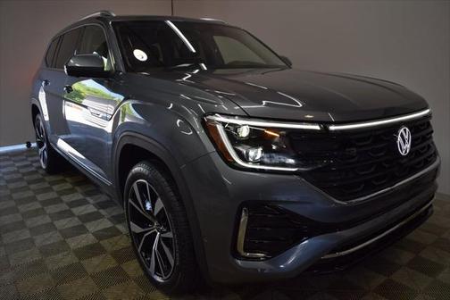 2025 Volkswagen Atlas 2.0T SEL Premium R-Line 4MOTION
