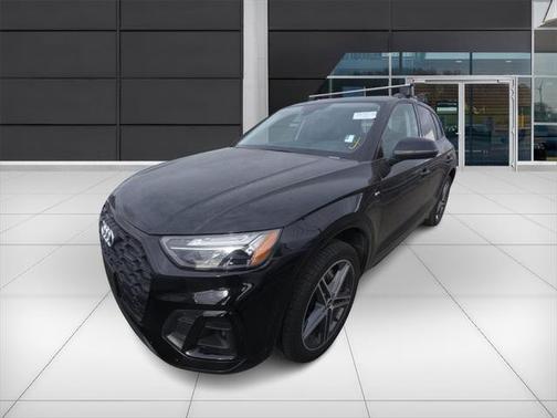 2022 Audi Q5 e 55 S line Premium Plus