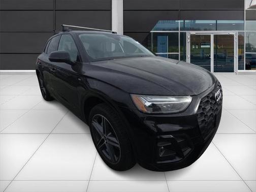 2022 Audi Q5 e 55 S line Premium Plus