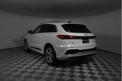 2025 Audi Q5 2.0T Prestige