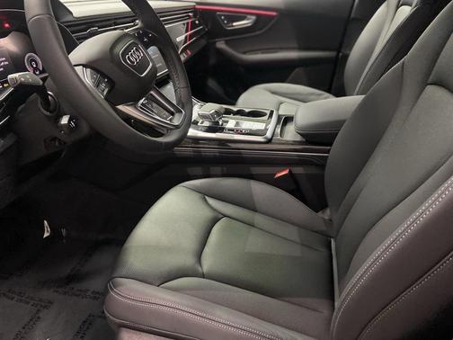 2026 Audi Q7 55 Premium Plus